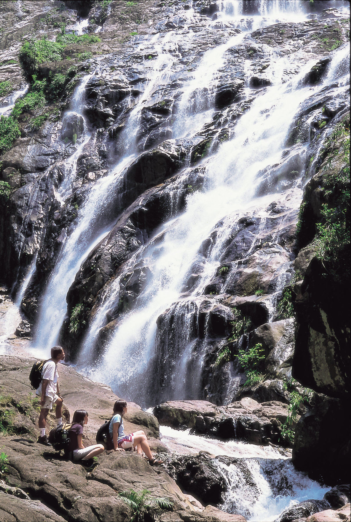 منتجع تانجونج جارا دونجون وسائل الراحة الصورة The highest waterfall in the Philippines, Tinuy-an Falls, is located in Bislig.