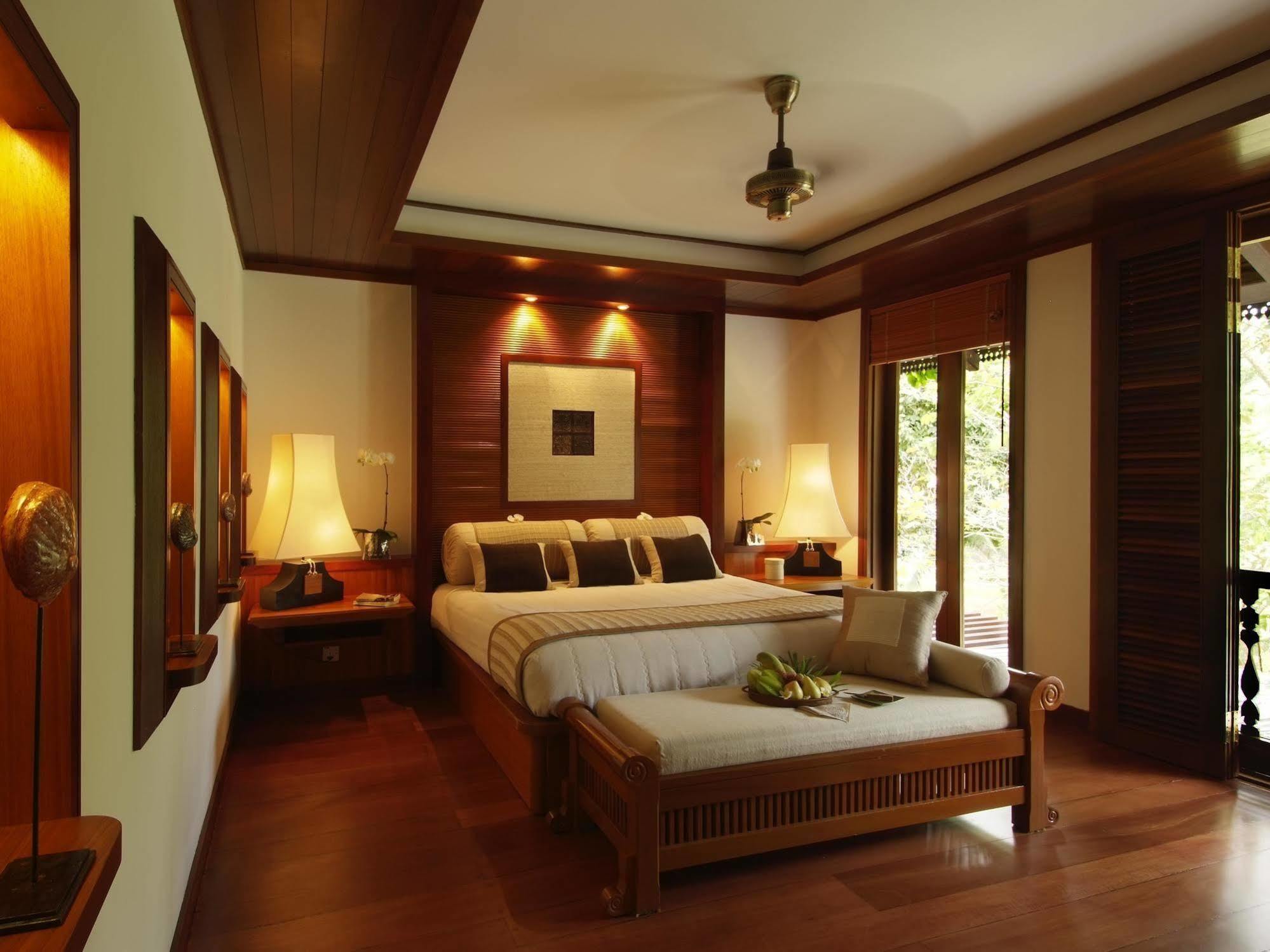 منتجع تانجونج جارا دونجون المظهر الخارجي الصورة A bedroom at the resort